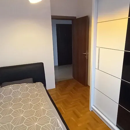 Apartment Elena